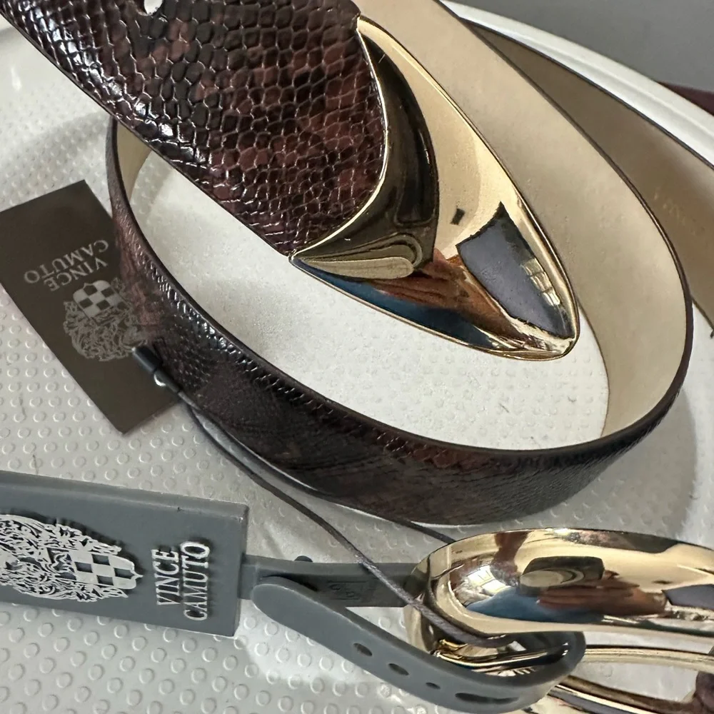 🆕Vince Camuto Belt